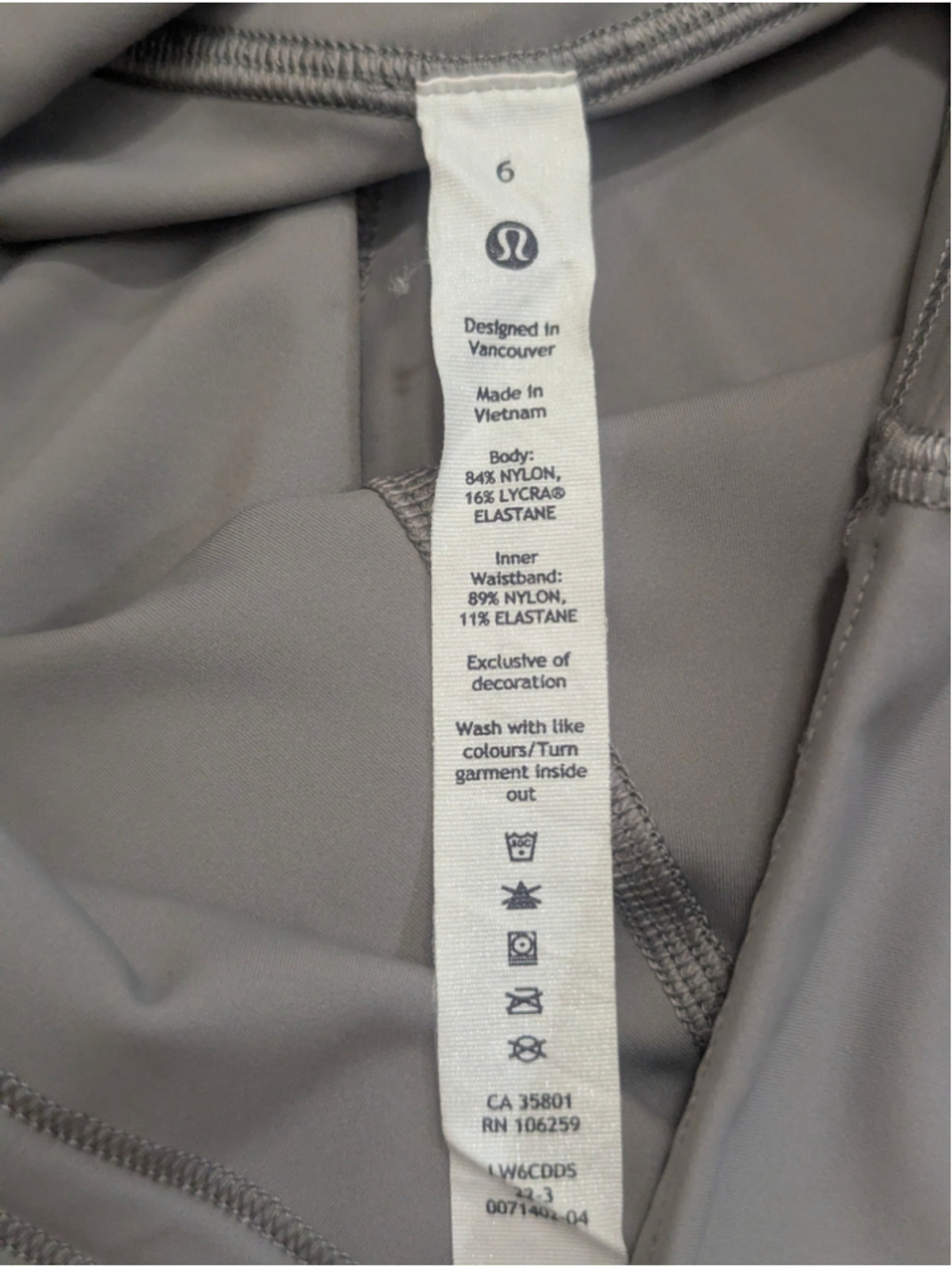Lululemon Base Pace High-Rise Reflective Tight Legging Size 6 Gull Grey - Picture 5 of 10